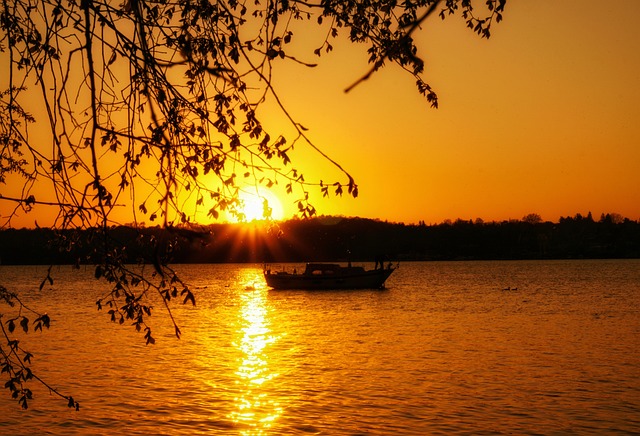 vodní hladina